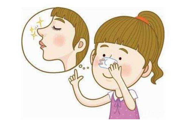 注射玻尿酸垫鼻子感觉鼻子轻微收缩正常吗